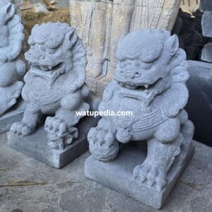Patung singa samsi tinggi 45 cm batu candi