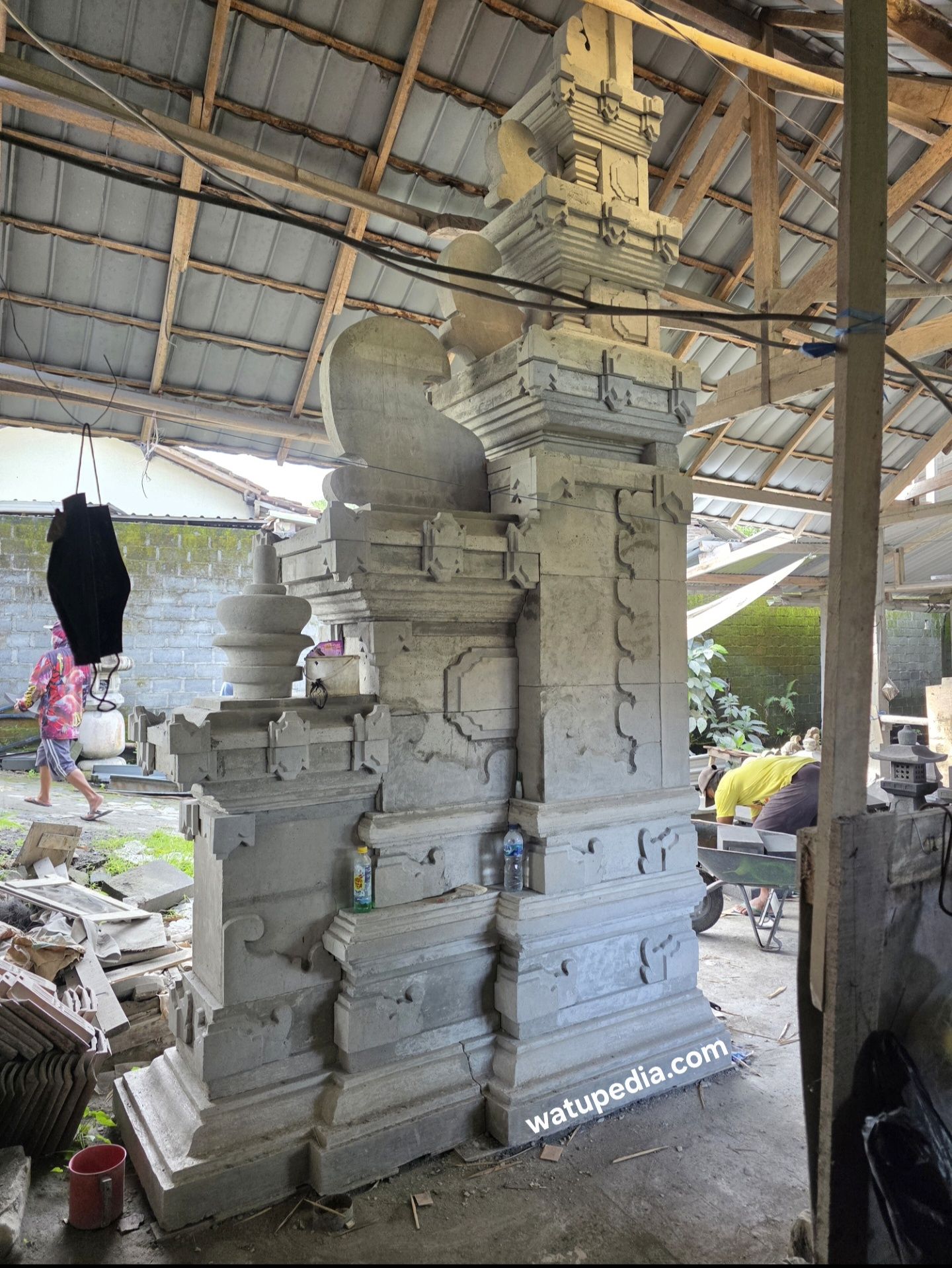 Gapura Bali / Candi Bentar bahan cetakan semen dengan kerangka besi 4,5 meter - Gambar 2