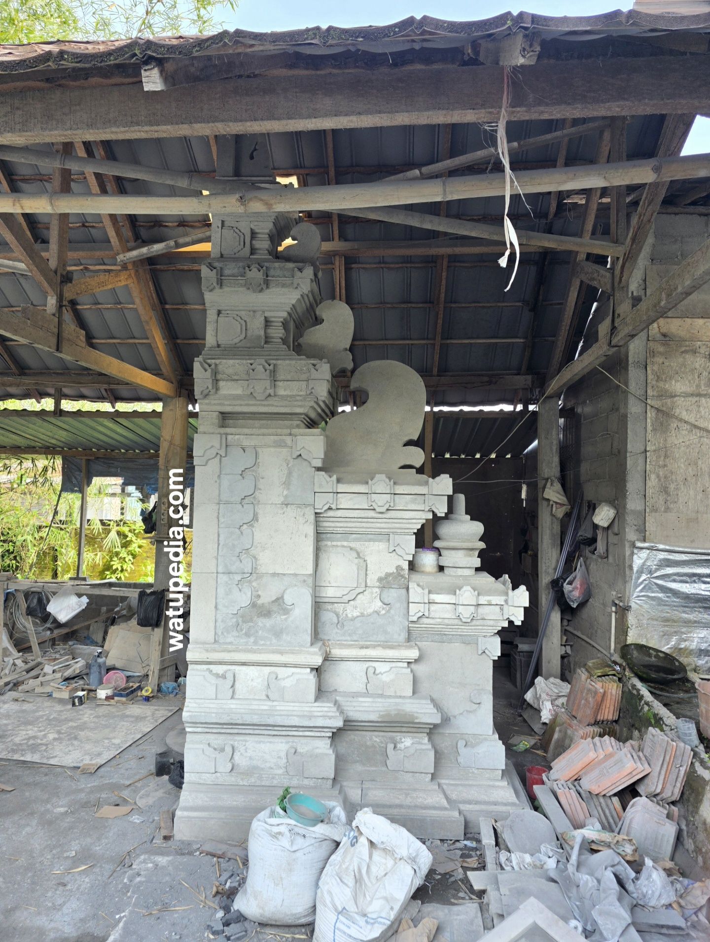 Gapura Bali / Candi Bentar bahan cetakan semen dengan kerangka besi 4,5 meter - Gambar 5